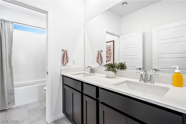 125 Rowan Grove Avenue, Henderson, NV 89011