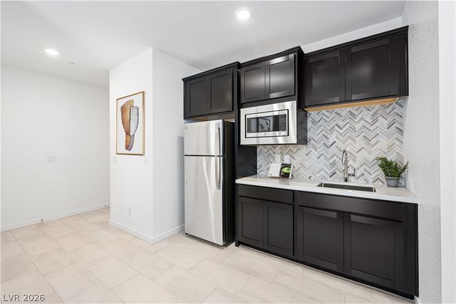 125 Rowan Grove Avenue, Henderson, NV 89011