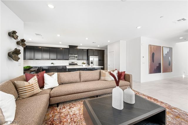 125 Rowan Grove Avenue, Henderson, NV 89011