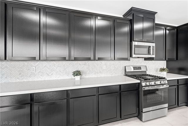 125 Rowan Grove Avenue, Henderson, NV 89011