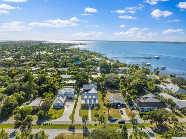 531 Sunset Boulevard, Melbourne Beach, FL 32951