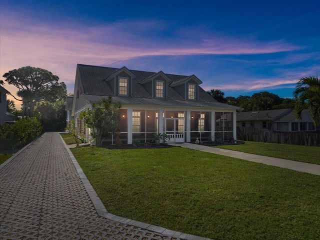 531 Sunset Boulevard, Melbourne Beach, FL 32951