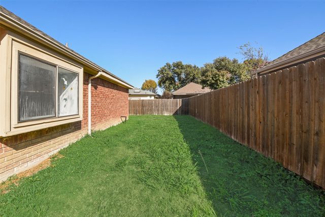 2801 Hickory Bend Drive, Garland, TX 75044