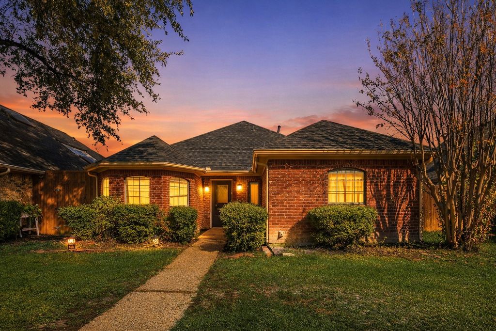 2801 Hickory Bend Drive, Garland, TX 75044