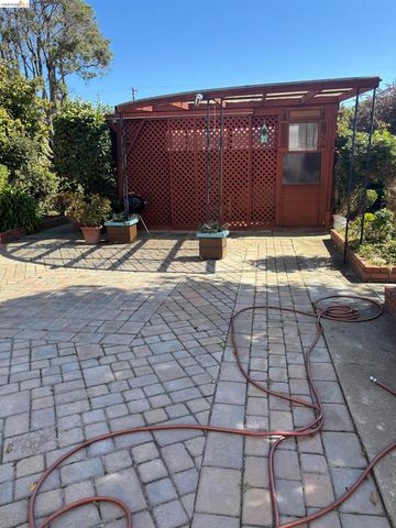 444 28TH ST, Richmond, CA 94804