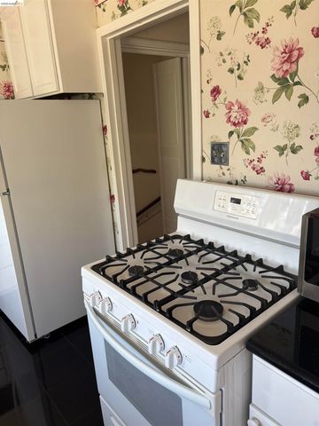 444 28TH ST, Richmond, CA 94804