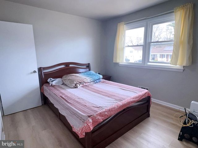 277 WILLOW DR, Cinnaminson, NJ 08077