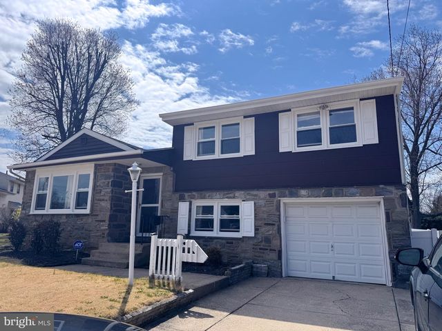 277 WILLOW DR, Cinnaminson, NJ 08077