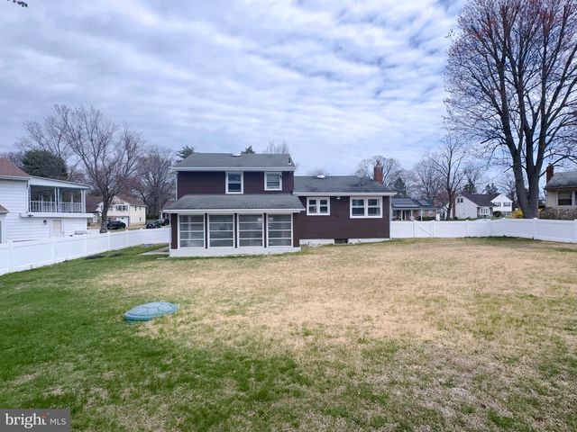 277 WILLOW DR, Cinnaminson, NJ 08077