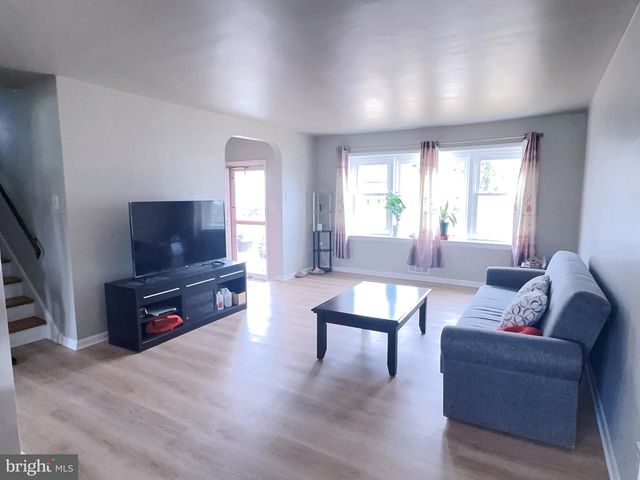 277 WILLOW DR, Cinnaminson, NJ 08077