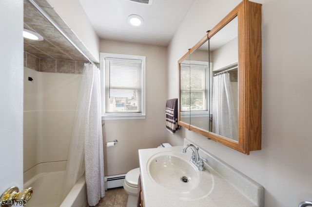 113 Arthur St, Linden City, NJ 07036