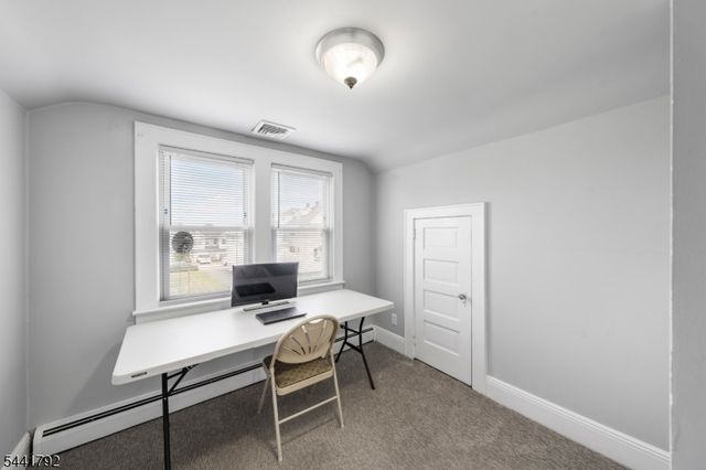 113 Arthur St, Linden City, NJ 07036