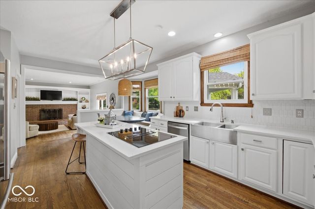 1465 Springmill Ponds Boulevard, Carmel, IN 46032