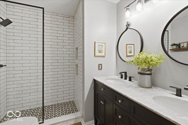 1465 Springmill Ponds Boulevard, Carmel, IN 46032