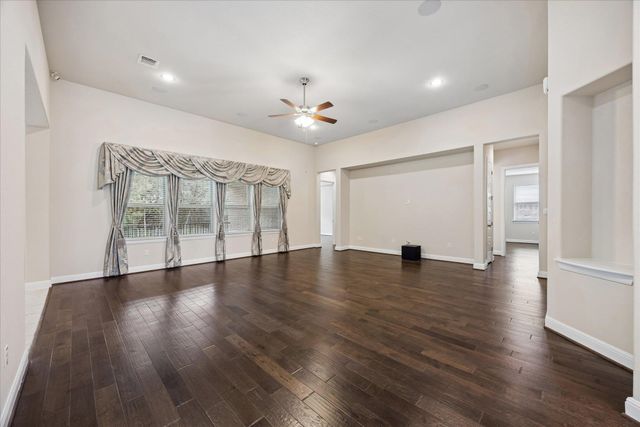 365 Arapaho DR, Kyle, TX 78640