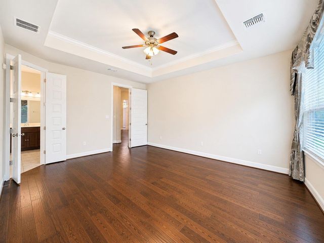 365 Arapaho DR, Kyle, TX 78640