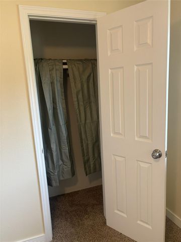 115 N Shirley Street, Alvin, TX 77511