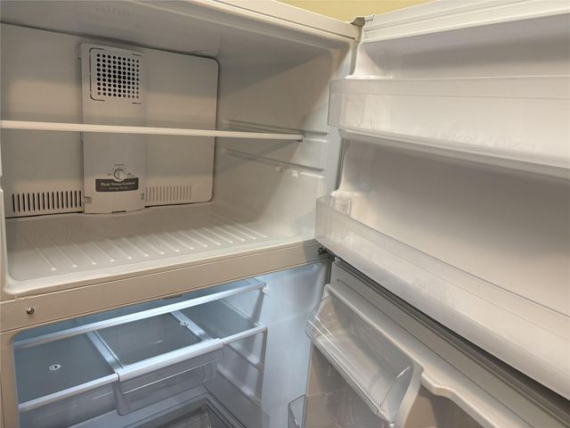 115 N Shirley Street, Alvin, TX 77511