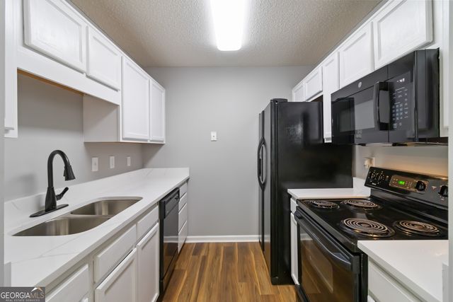 897 Brickleridge Lane SE, Mableton, GA 30126