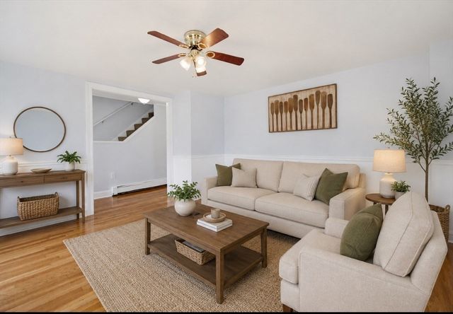 14 Broad St, North Attleboro, MA 02760