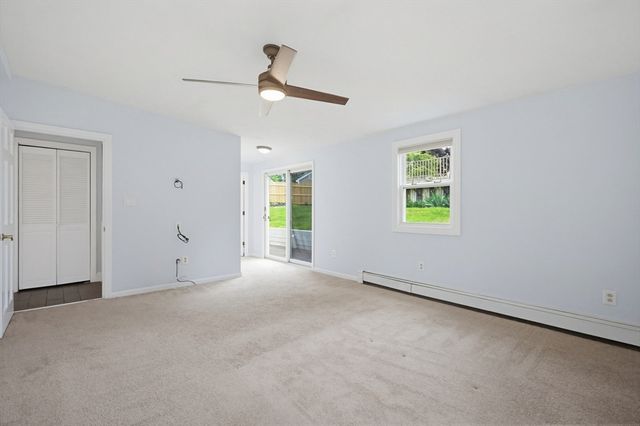 14 Broad St, North Attleboro, MA 02760