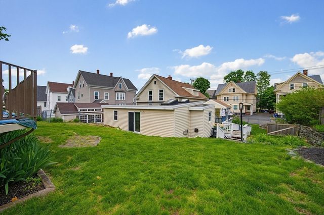 14 Broad St, North Attleboro, MA 02760