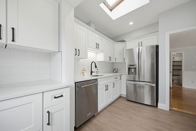 14 Broad St, North Attleboro, MA 02760