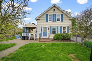 14 Broad St, North Attleboro, MA 02760