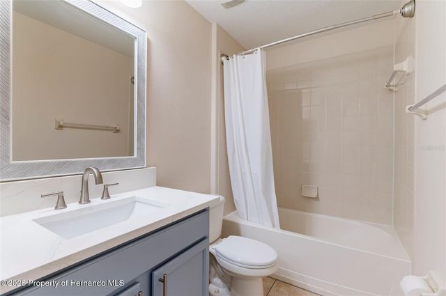 18353 Briar Oaks Drive, Hudson, FL 34667