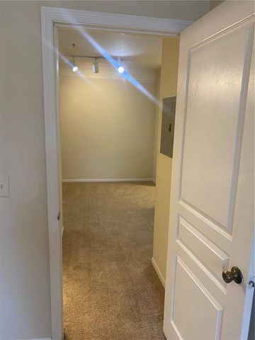 17106 CARRINGTON PARK DRIVE 607, Tampa, FL 33647