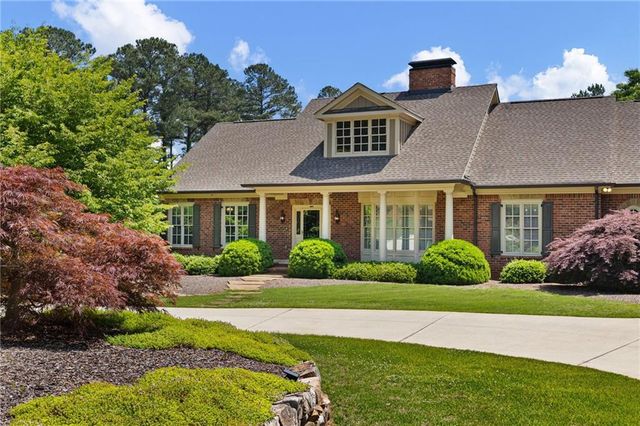 972 Acworth Due West Road NW, Kennesaw, GA 30152