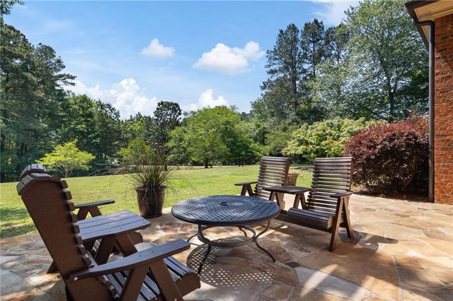972 Acworth Due West Road NW, Kennesaw, GA 30152