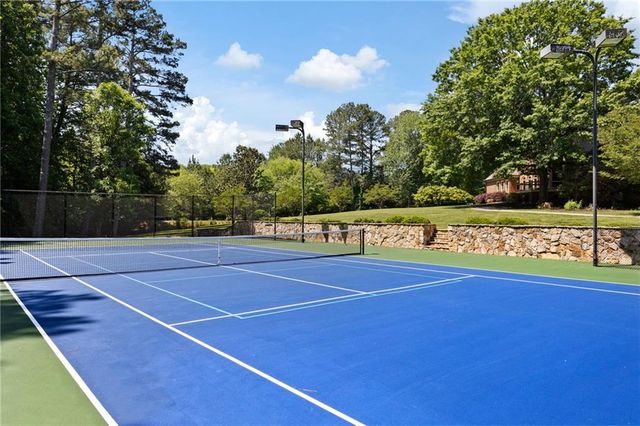 972 Acworth Due West Road NW, Kennesaw, GA 30152