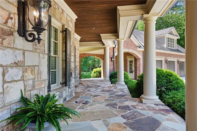 972 Acworth Due West Road NW, Kennesaw, GA 30152
