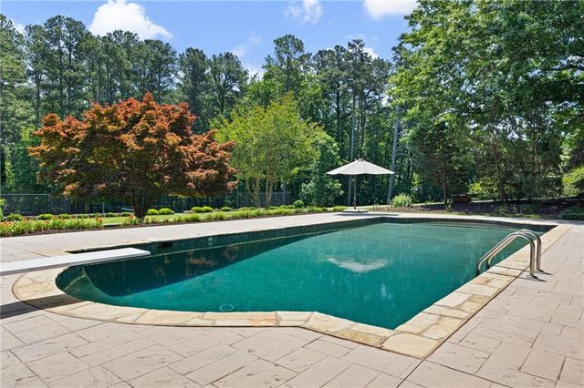 972 Acworth Due West Road NW, Kennesaw, GA 30152