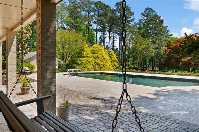 972 Acworth Due West Road NW, Kennesaw, GA 30152