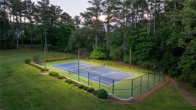 972 Acworth Due West Road NW, Kennesaw, GA 30152