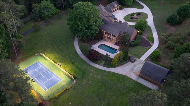 972 Acworth Due West Road NW, Kennesaw, GA 30152