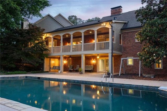 972 Acworth Due West Road NW, Kennesaw, GA 30152