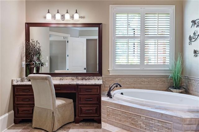 972 Acworth Due West Road NW, Kennesaw, GA 30152