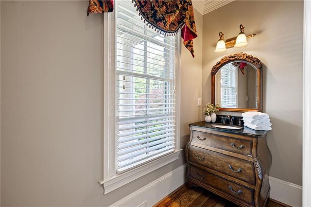 972 Acworth Due West Road NW, Kennesaw, GA 30152