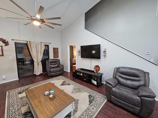 146 River Point Road 51, Hollister, MO 65672