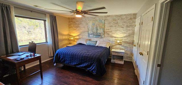 146 River Point Road 51, Hollister, MO 65672