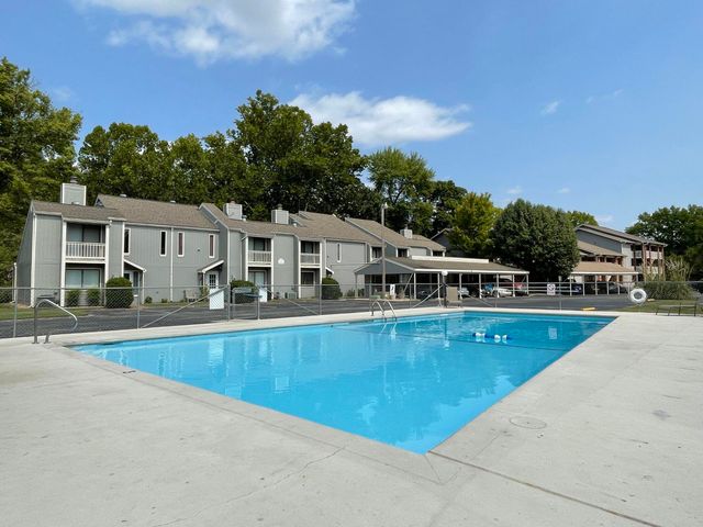 146 River Point Road 51, Hollister, MO 65672