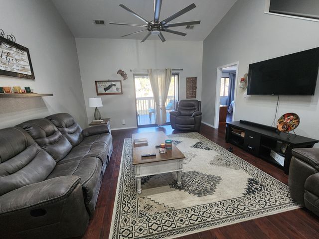 146 River Point Road 51, Hollister, MO 65672