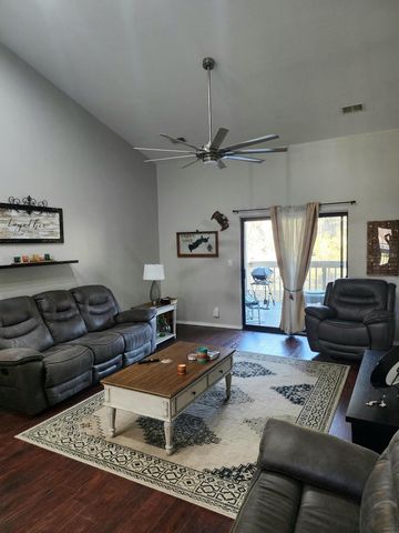 146 River Point Road 51, Hollister, MO 65672