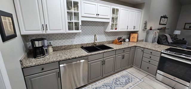 146 River Point Road 51, Hollister, MO 65672