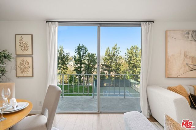 100 S Doheny Drive 514, Los Angeles, CA 90048