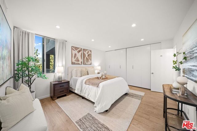100 S Doheny Drive 514, Los Angeles, CA 90048