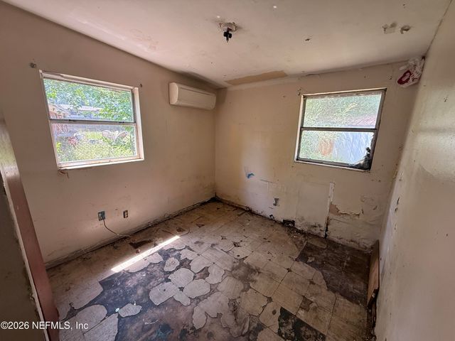 9324 NORFOLK Boulevard, Jacksonville, FL 32208